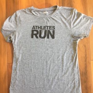 Under Armour t shirt heat gear